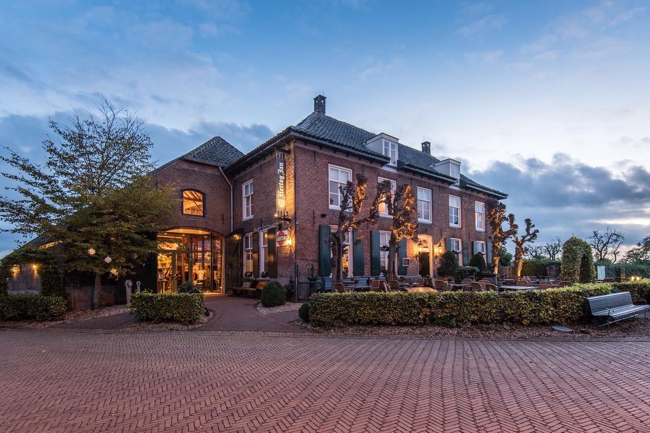 Veerhuis Opheusden Hotell Eksteriør bilde